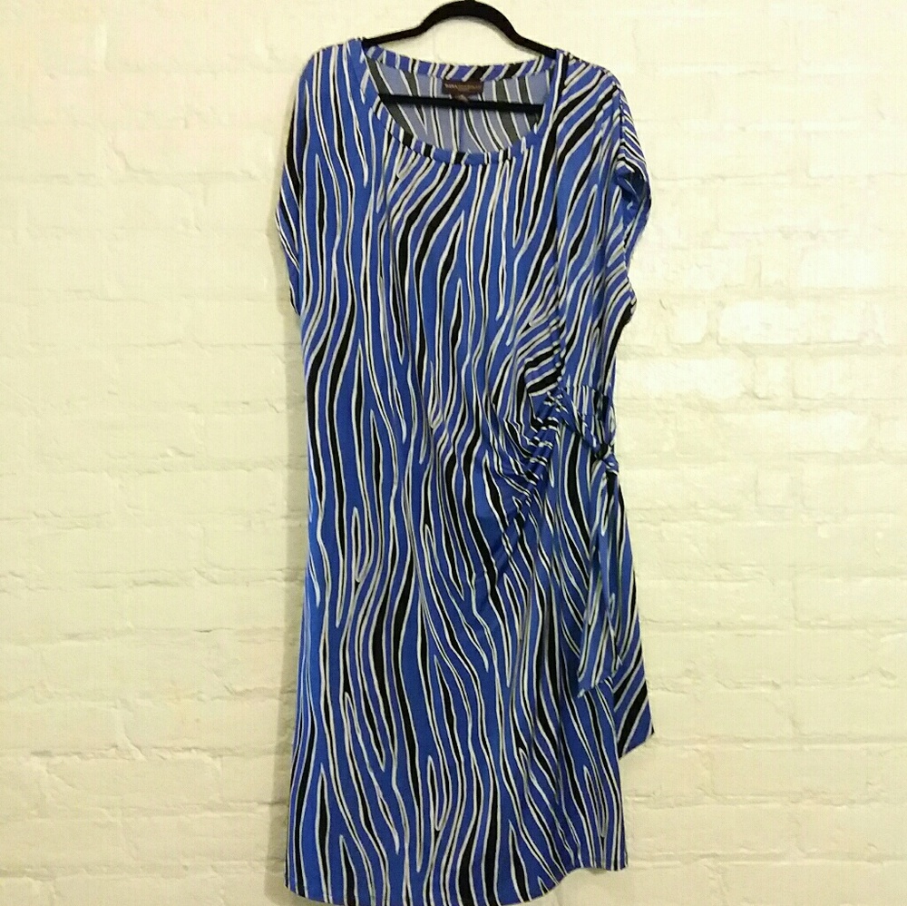 ⬇Dana Buchman Woman zebra stripe dress 3XL Plus
